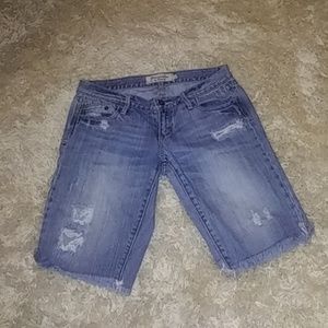 Abercrombie & Fitch Ripped Bermuda Shorts